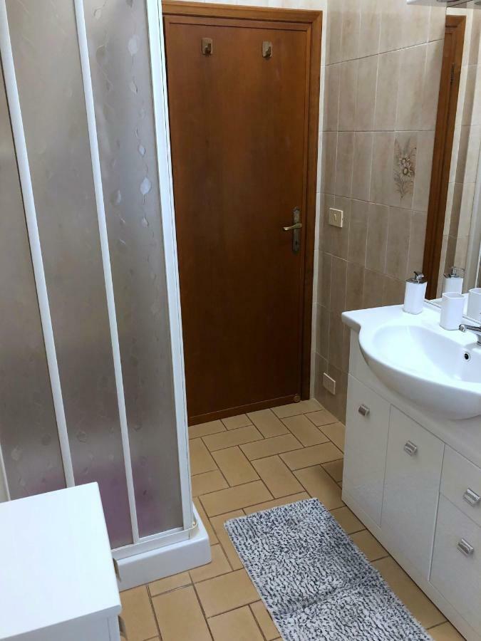Casa Vacanza Ilia Пешя Екстер'єр фото