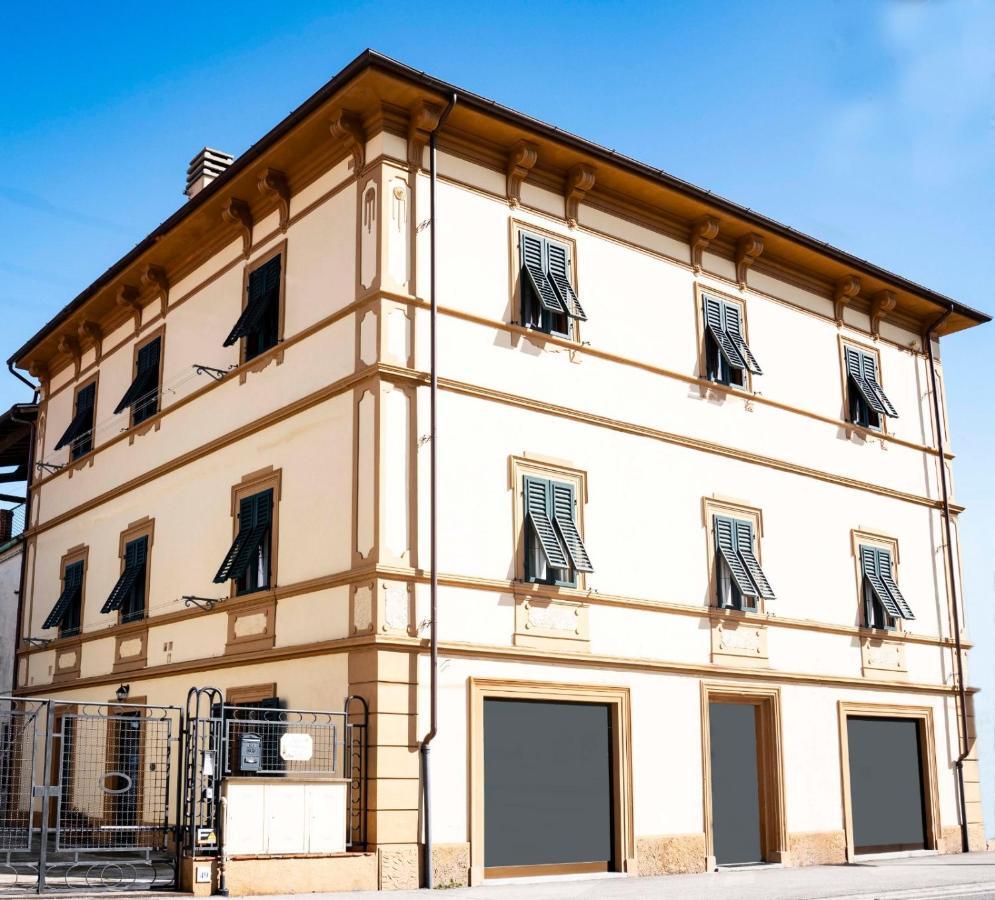 Casa Vacanza Ilia Пешя Екстер'єр фото